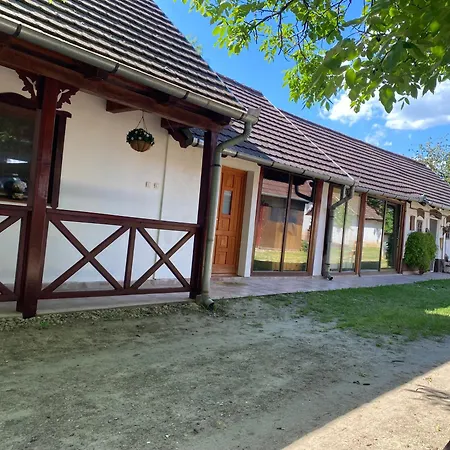 Vendégház Hortenzia Kisar